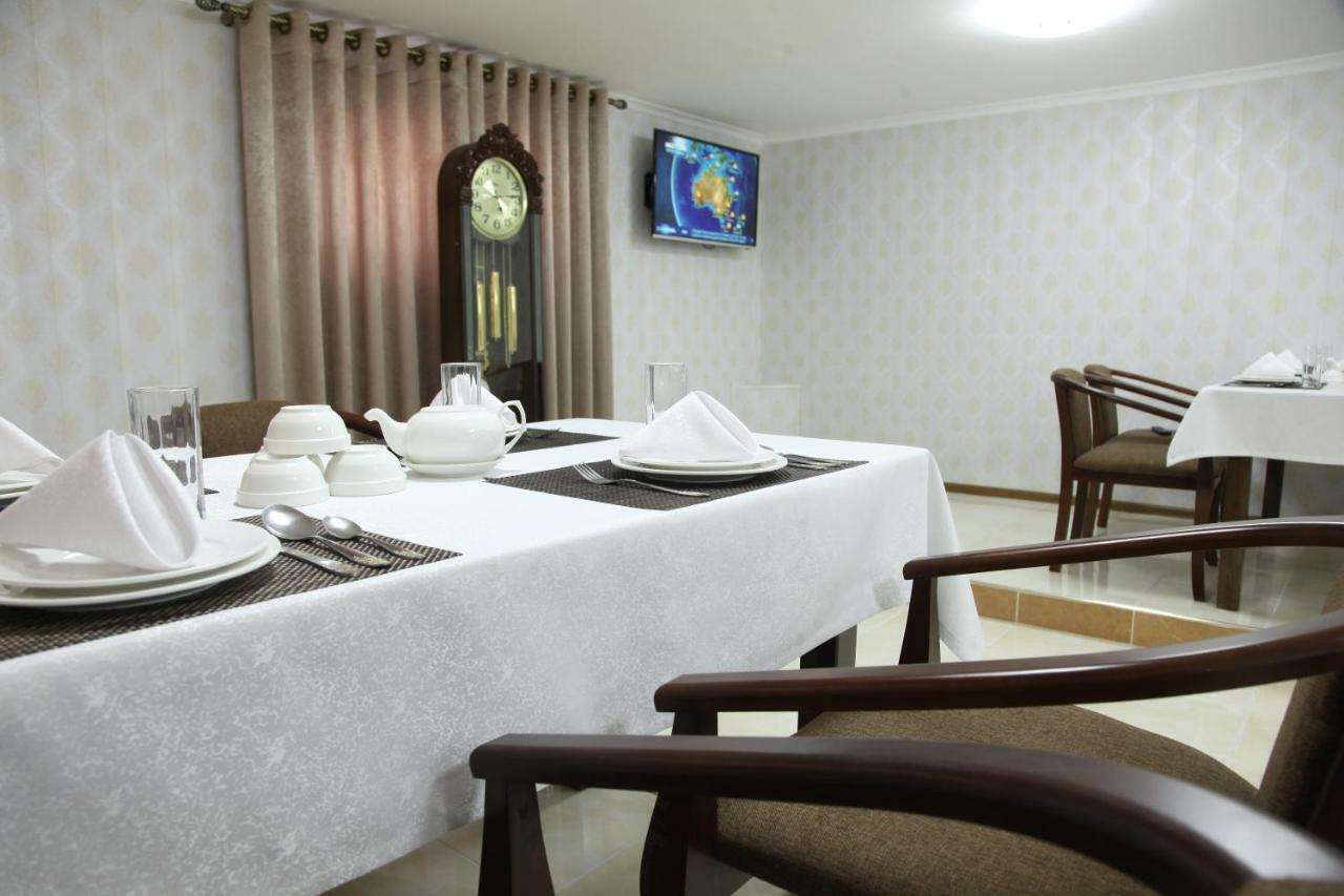 Hotel Vardonze Бухара Екстериор снимка